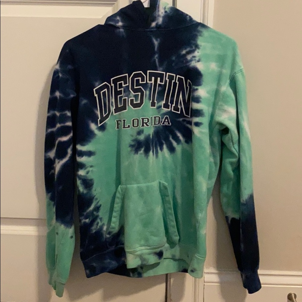 Selling a vintage Destin Florida Hoodie